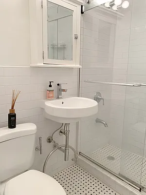 Rented by Owner | media 8