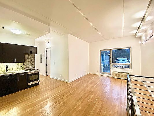 1st image of 342 Eldert St #121