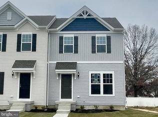 24 Whitaker Ct, Millville, NJ 08332