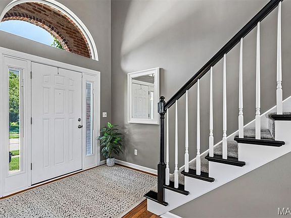 5th image of 926 Kingsridge Ct
