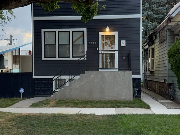 7846 S Saint Lawrence Ave, Chicago, IL 60619
