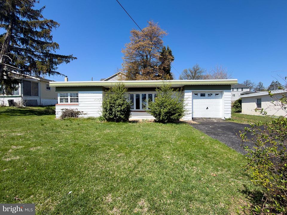 1st image of 161 Fairmount Ave