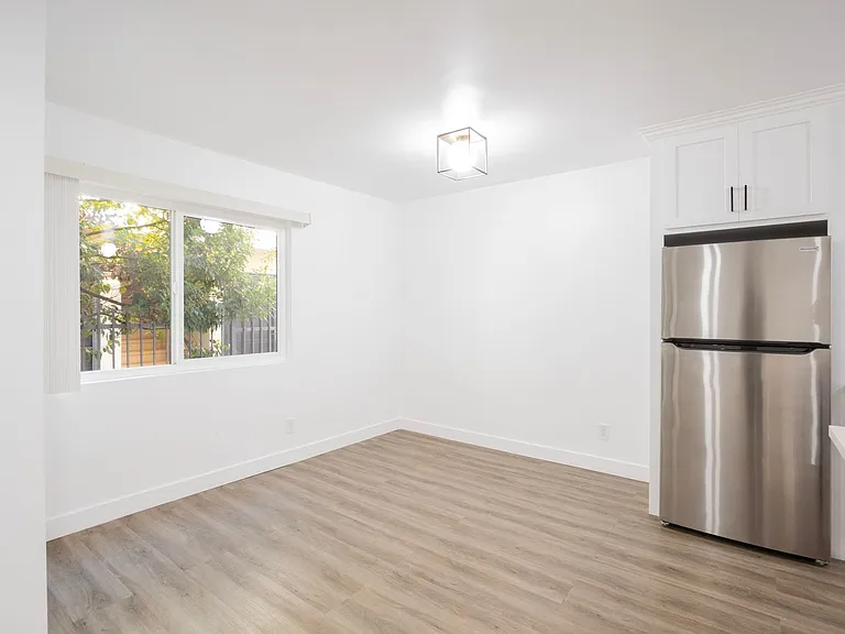 1235 N Ogden Dr #2 — Photo 7