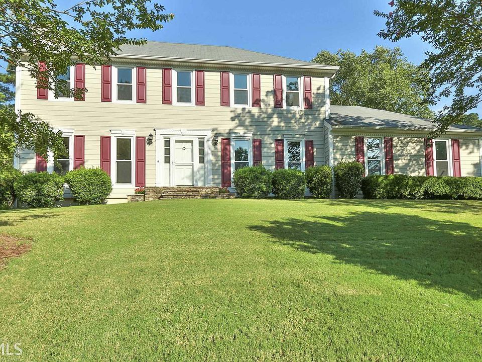 1st image of 109 Creekstone Bnd