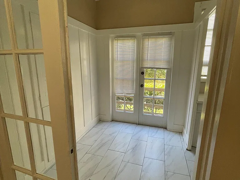 2535 Regent St #9 — Photo 2