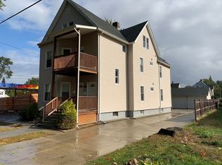 15-17 Hemlock St FLOOR 2, West Springfield, MA 01089