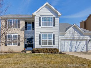 276 Berkshire Ln, Sugar Grove, IL 60554