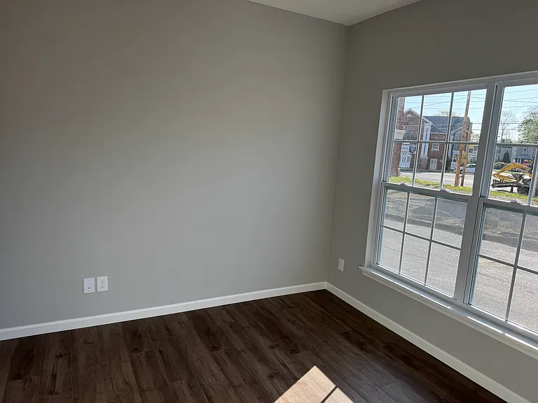 4287 Campus Ct — Photo 15