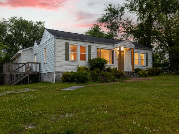 660 Claire St, Rossville, GA 30741