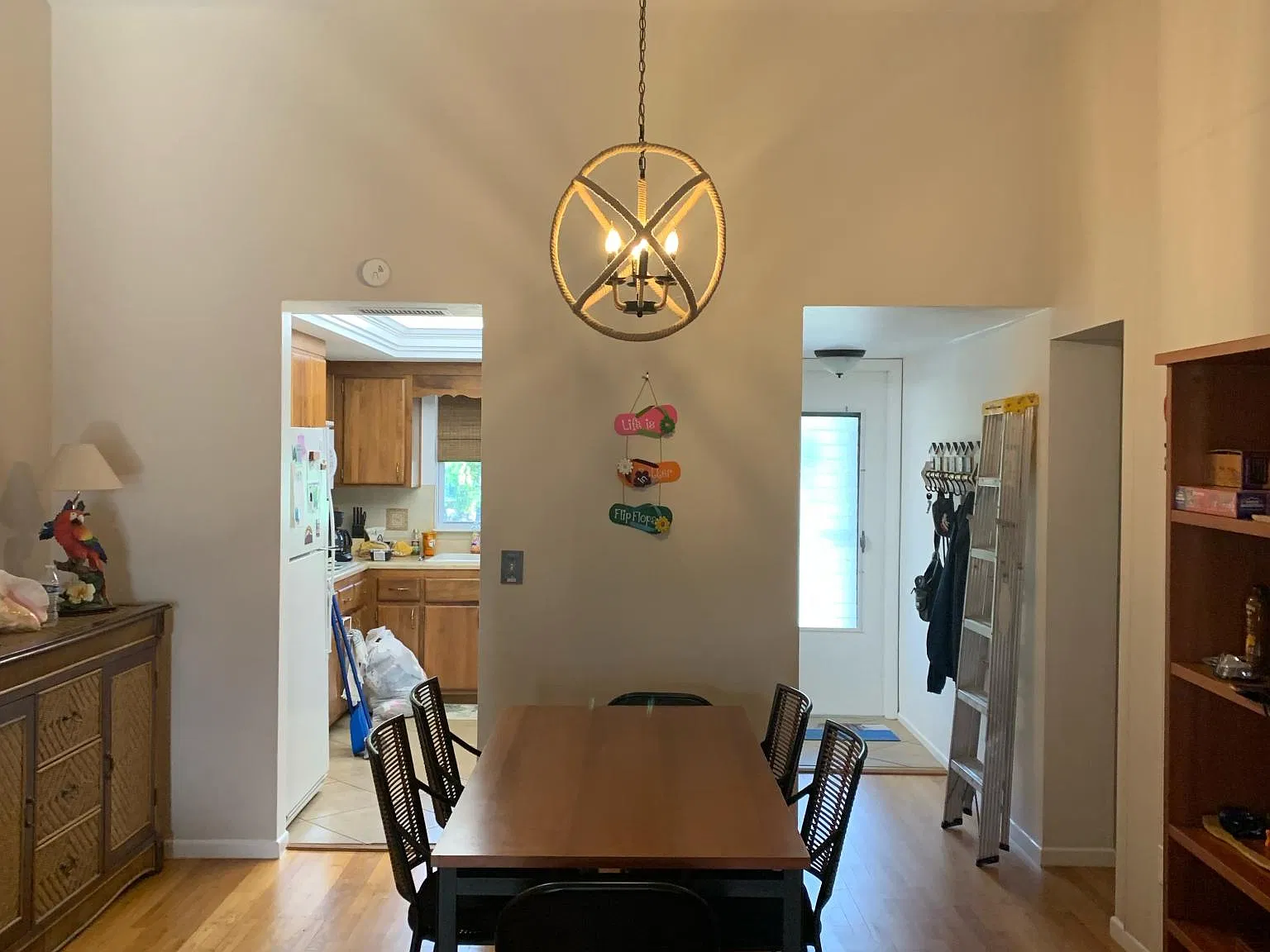 2 bed, 1094 sqft, $2,600 — Photo 4