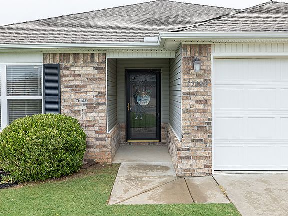 3rd image of 15084 White Fawn Dr
