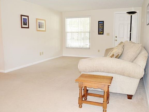 4th image of 2903 Cedaridge Dr