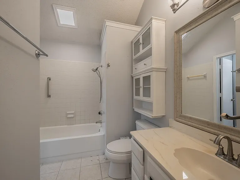2800 Keller Springs Rd #10 — Photo 9