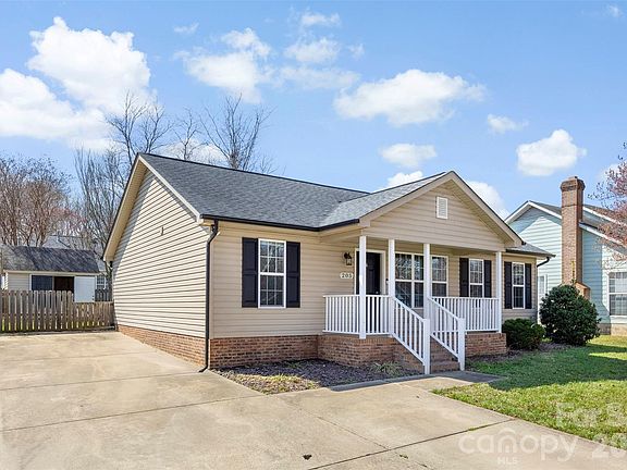 2nd image of 205 Coventry Dr