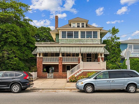 2nd image of 424 Atlantic Ave