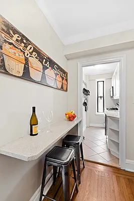 Sold by Bond New York | media 2