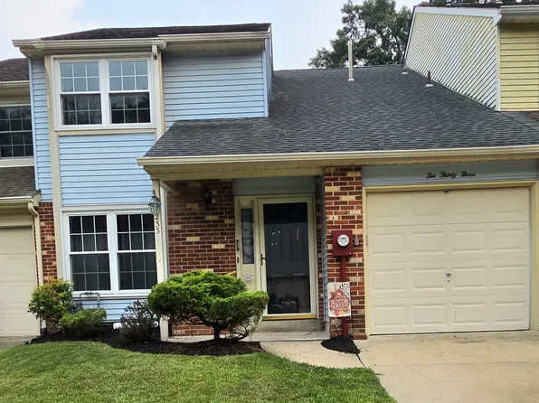 233 Shady Ln, Marlton, NJ 08053