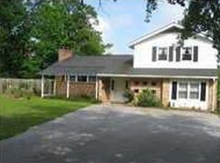 33 Davis Bayou Rd, Ocean Springs, MS 39564