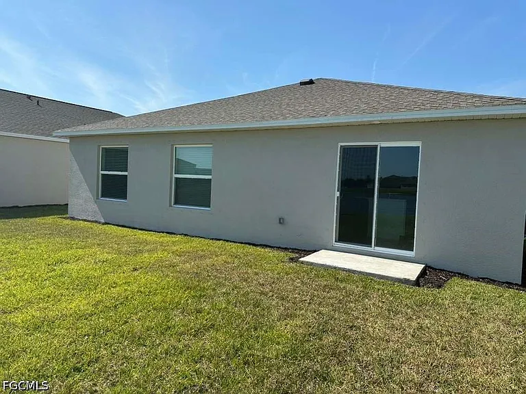 11918 Savanna Lakes Blvd — Photo 4