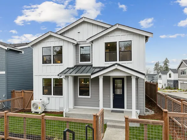 Brentwood Plan, Parkside at May Creek