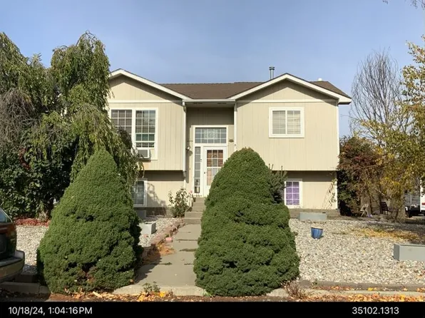 3423 E Cleveland Ave, Spokane, WA 99217