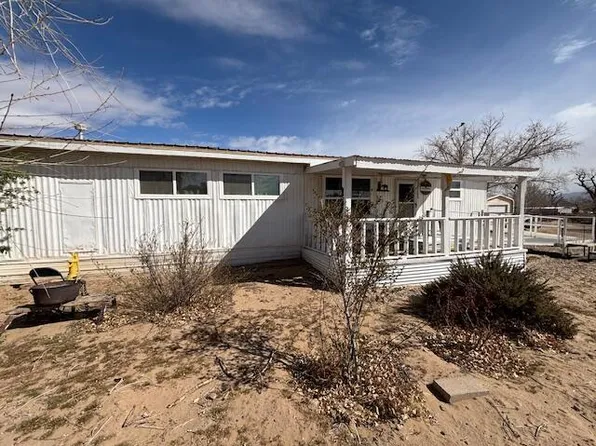 1 Hilda Ln, Los Lunas, NM 87031