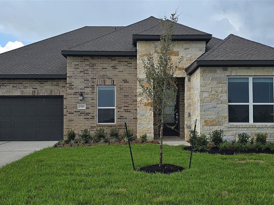 1st image of 2515 Tranquil Cedar Dr