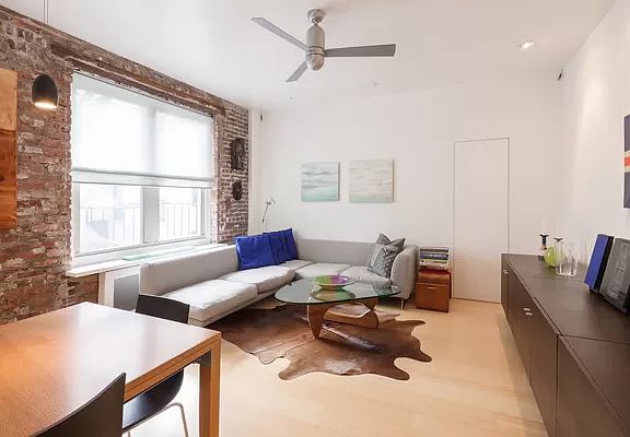 2nd image of 55 Pineapple St Unit 5GH