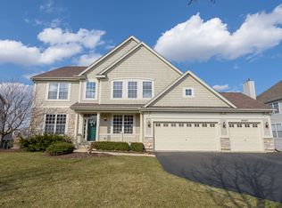 26240 Whispering Woods Cir, Plainfield, IL 60585