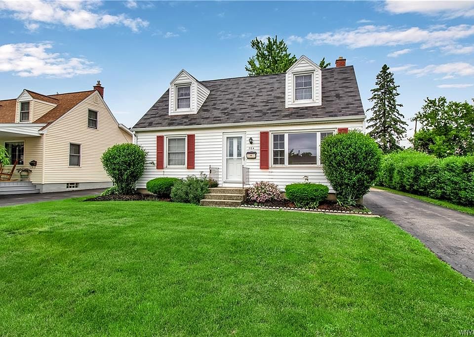 1st image of 364 Ellen Dr