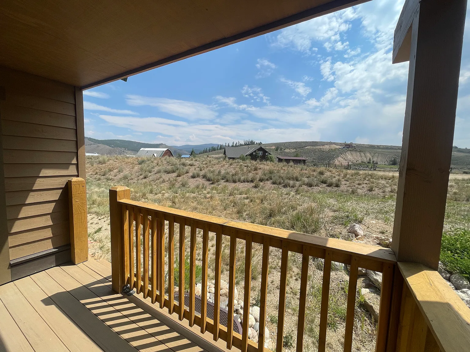 1703 Gcr — Photo 2