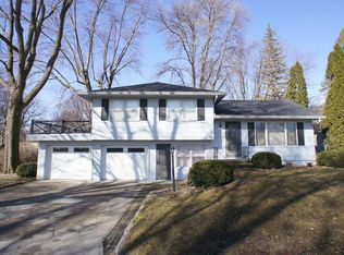 2101 Lisa Dr, Webster City, IA 50595