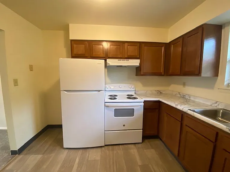 State Place Apartment Homes — Photo 41