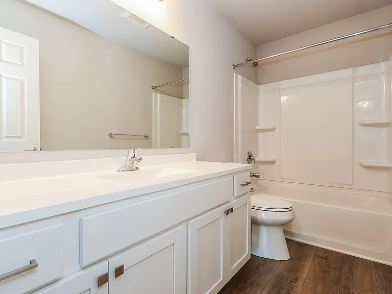 115 E Mason St — Photo 19