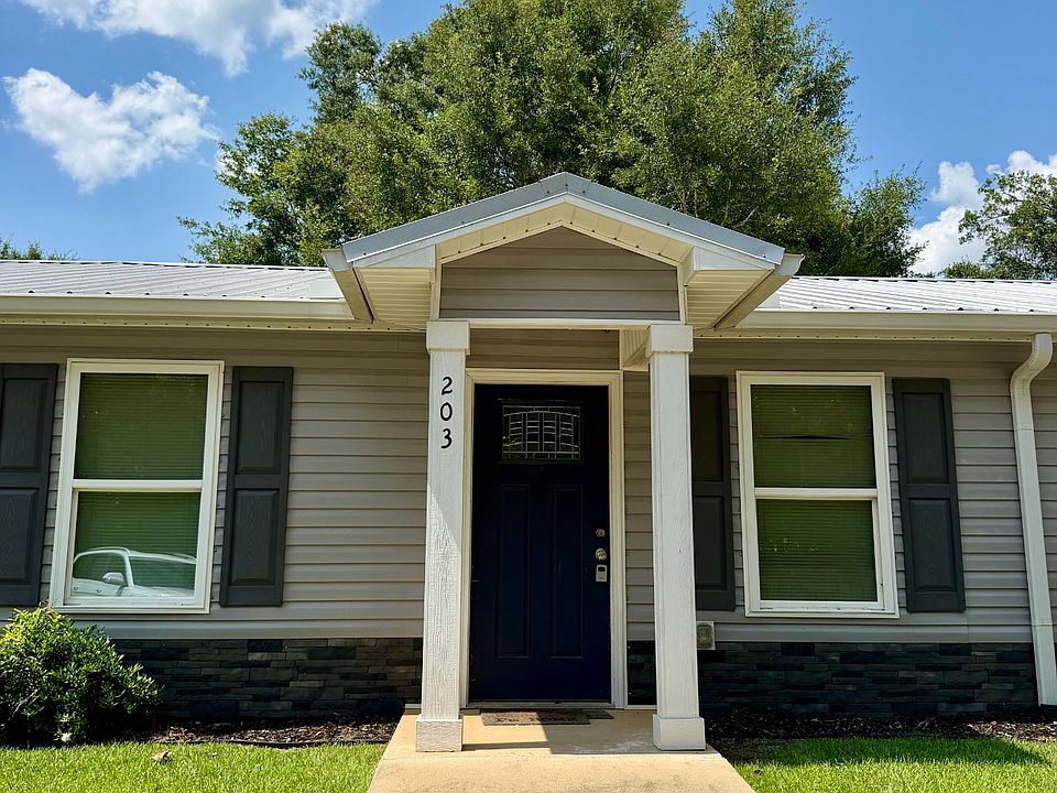 1st image of 13222 Wisconsin St #Street203
