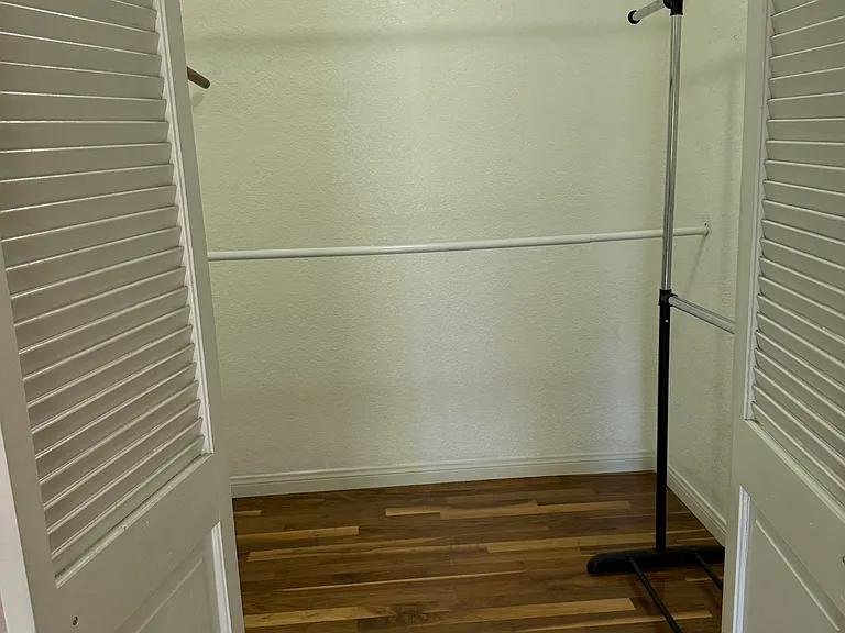 1417 Santa Margarita St — Photo 13