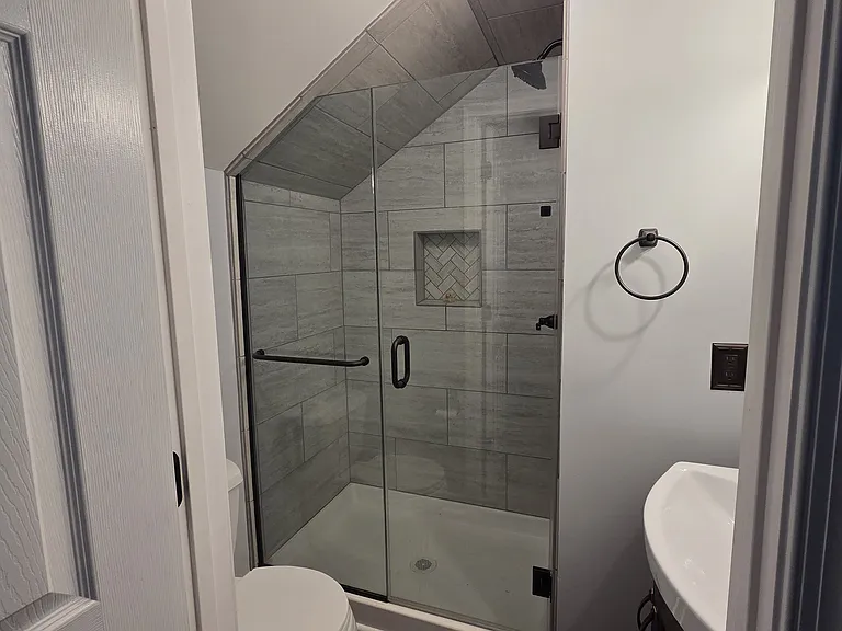 Upstairs bathroom