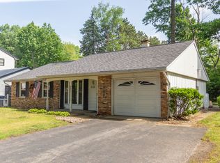 338 Hawthorne Dr, Michigan City, IN 46360