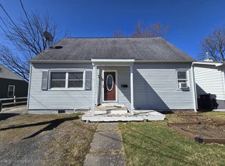 4 Meadow St, Seneca Falls, NY 13148