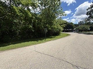 1st image of 24272 W Bayview Rd