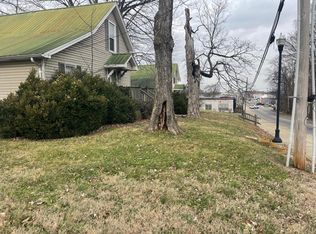 1205 S Main St, Springfield, TN 37172