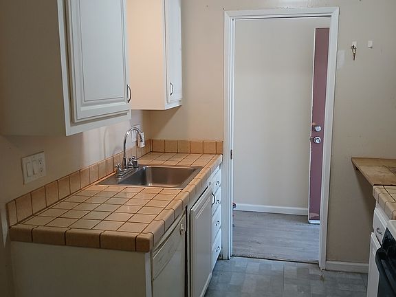 5th image of 38455 Bronson St #137