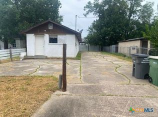 2516 Ozark St, Victoria, TX 77901