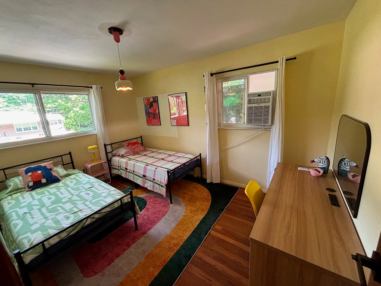 4 bed, 2346 sqft, $3,950 — Photo 3