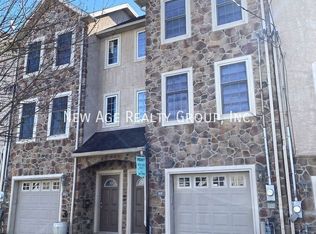 493F Harmon Rd, Philadelphia, PA 19128