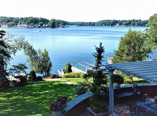 321 Lakeside Blvd, Hopatcong, NJ 07843