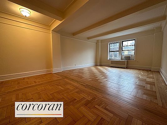 3rd image of 147 W 79th St #4D