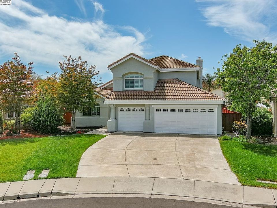 1st image of 2436 Andrew Ct