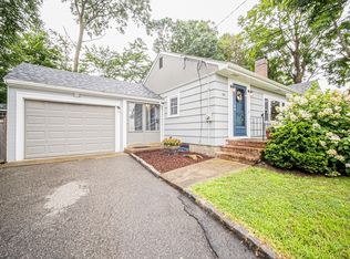 141 Whiting Ave, Dedham, MA 02026