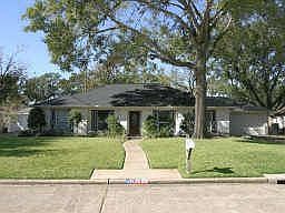 1st image of 2619 Pomeran Dr